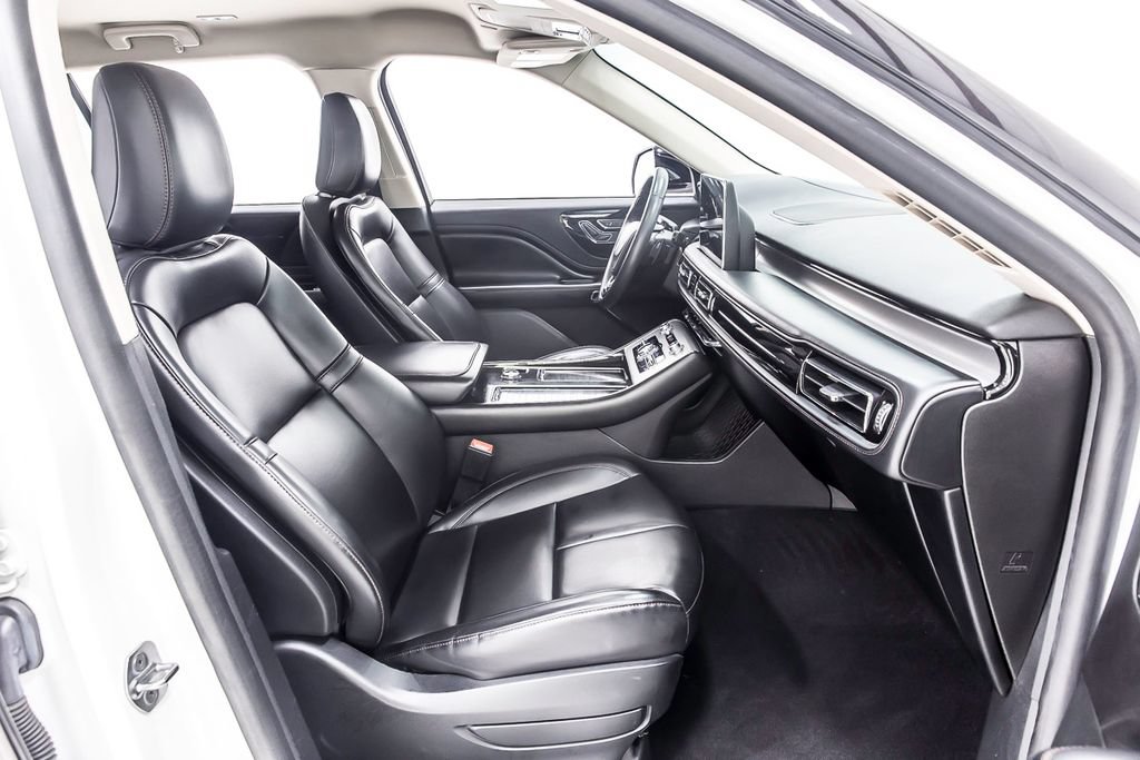 Used 2021 Lincoln Aviator 2WD image 30