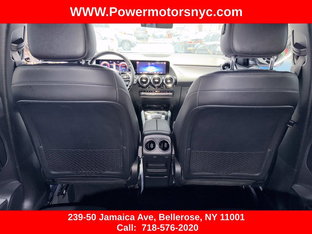 Used 2021 Mercedes-Benz GLA 250 4MATIC w/ Premium Package image 20