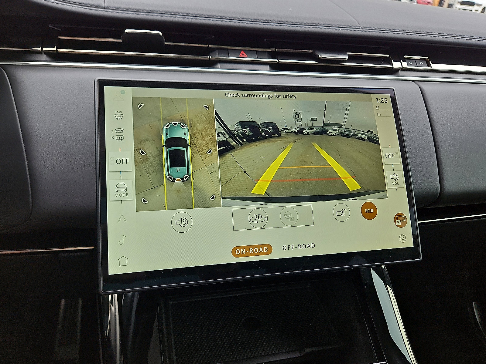 Used 2024 Land Rover Range Rover Sport Dynamic SE image 17