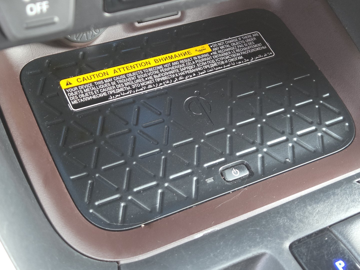 Used 2021 Toyota RAV4 Limited AWD/4WD image 8