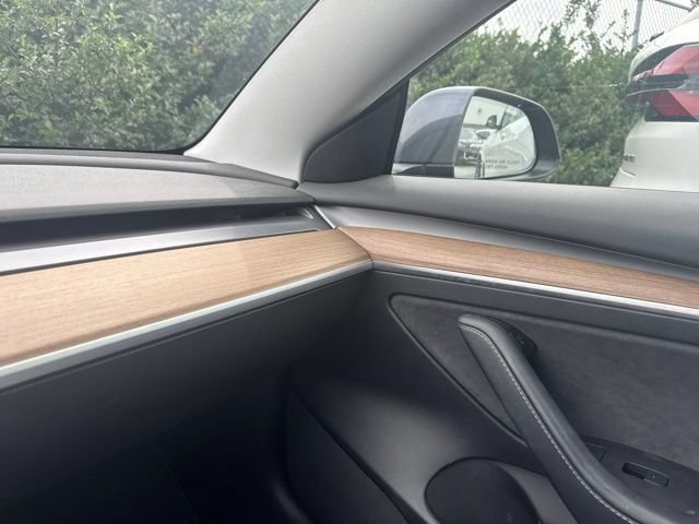 Used 2021 Tesla Model 3 Performance AWD/4WD image 18