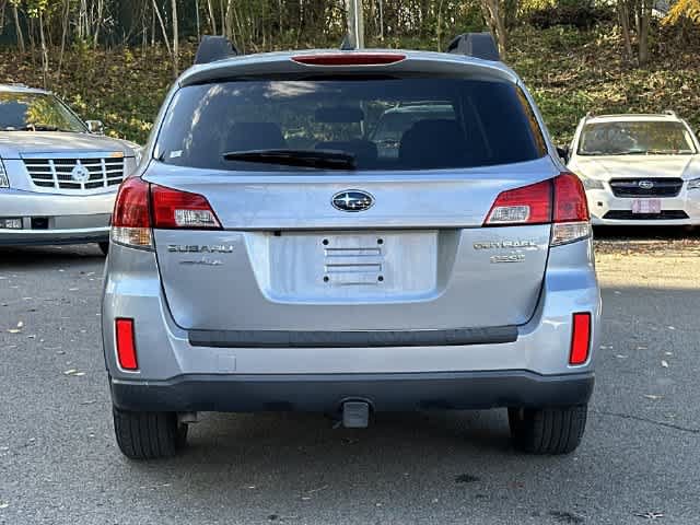 Used 2014 Subaru Outback 2.5i Premium w/ Moonroof Package AWD/4WD image 4