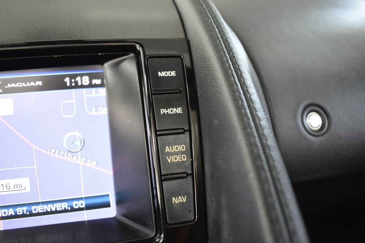 Used 2014 Jaguar F-TYPE image 22