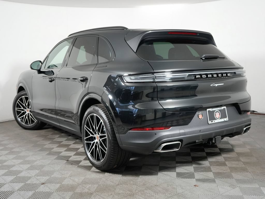 New 2026 Porsche Cayenne AWD/4WD image 3