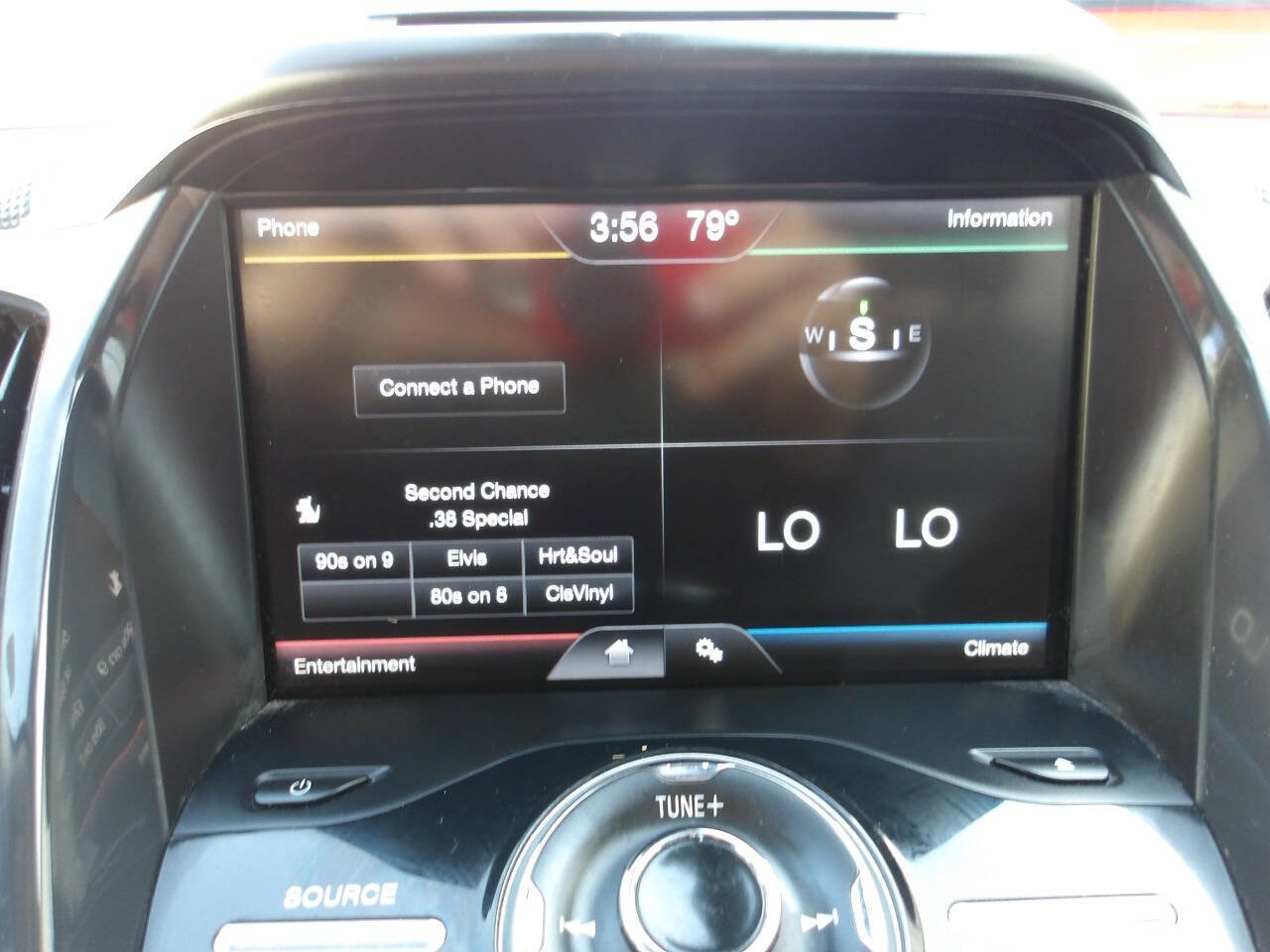 Used 2014 Ford Escape Titanium AWD/4WD image 18