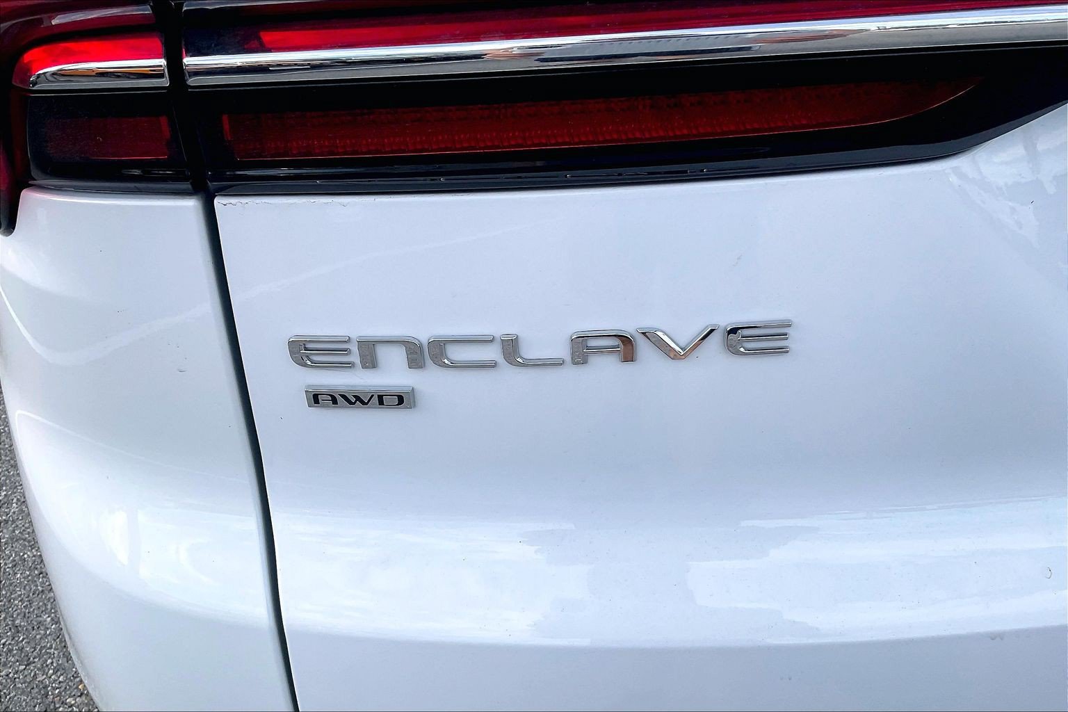 Used 2026 Buick Enclave Preferred AWD/4WD image 8