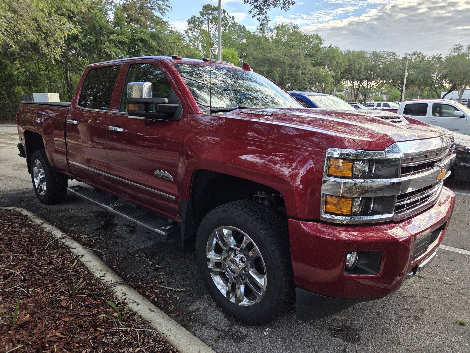 Used 2018 Chevrolet Silverado 2500 High Country w/ Duramax Plus Package AWD/4WD image 2