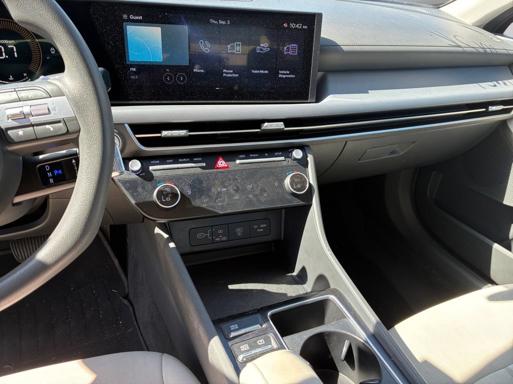 Used 2025 Hyundai Sonata SEL FWD image 19