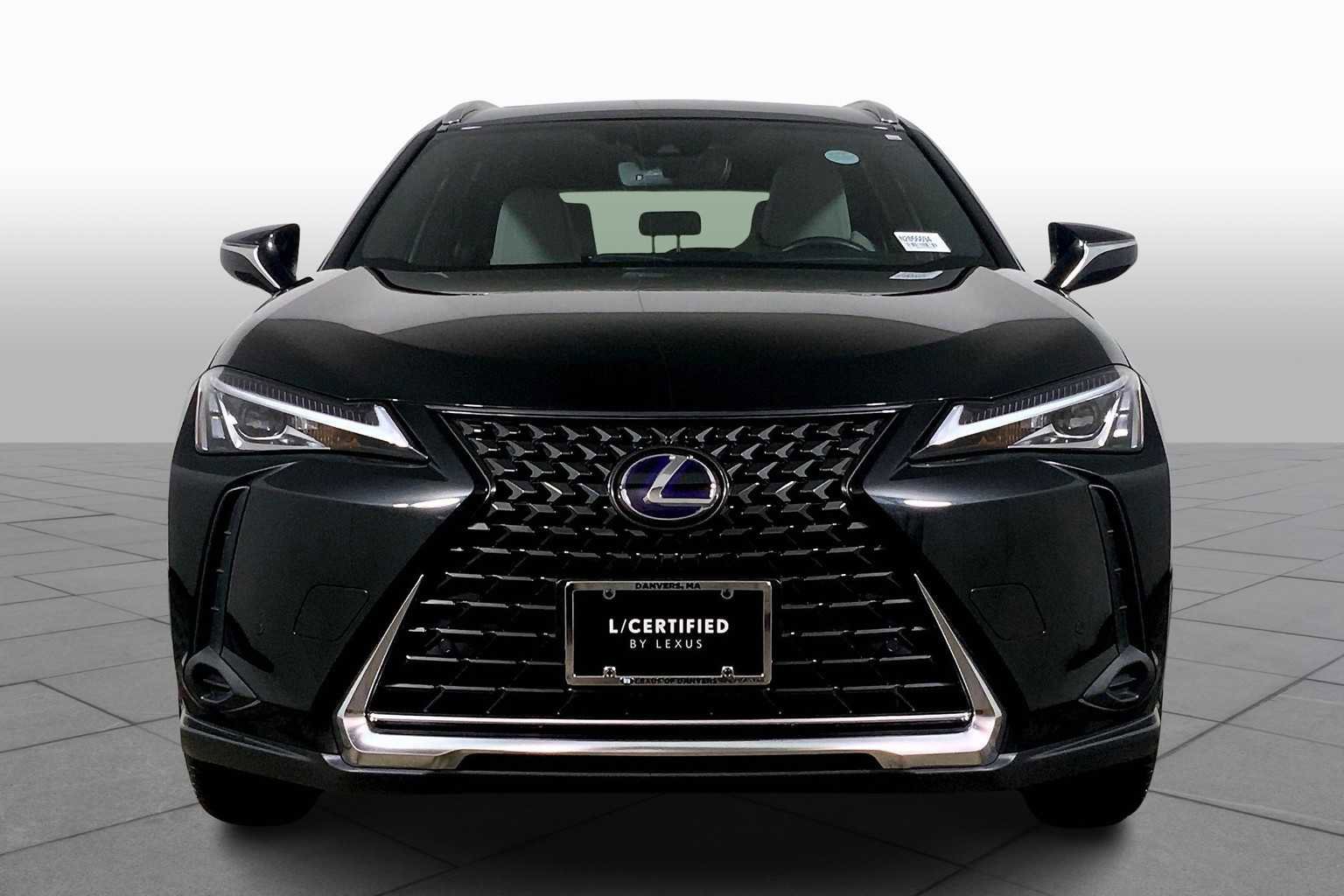 Used 2022 Lexus UX 250h w/ Premium Package image 3