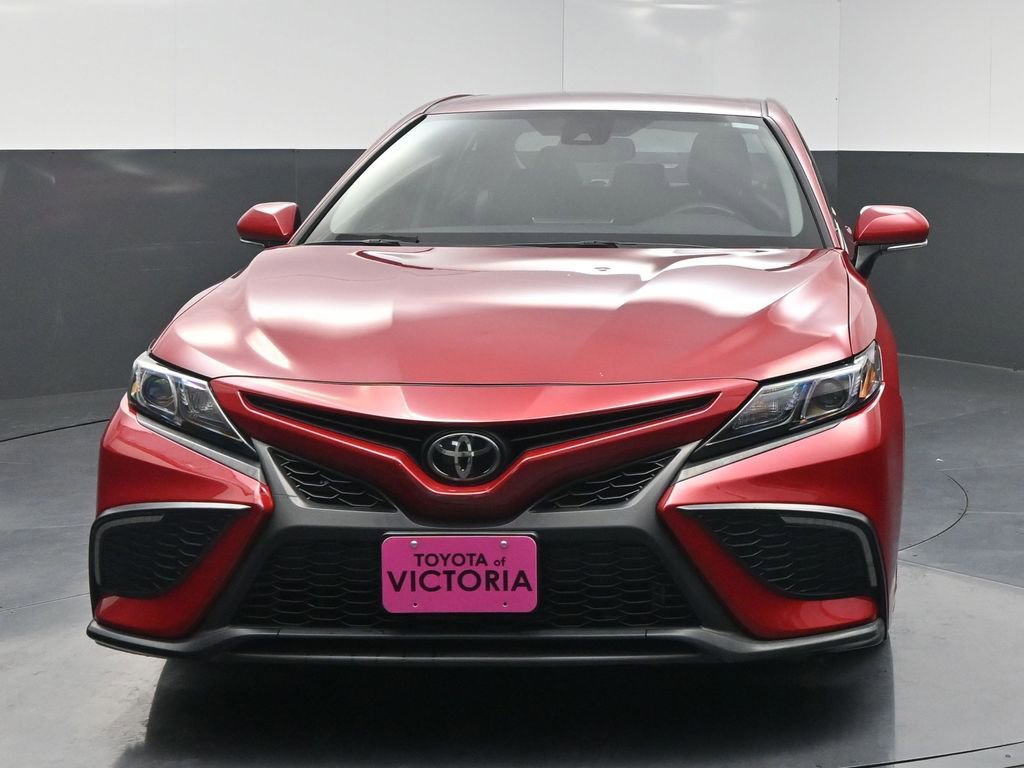 Used 2022 Toyota Camry SE image 17