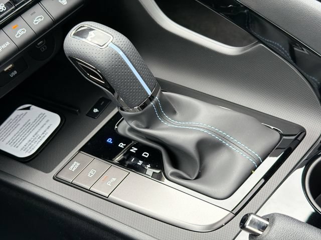New 2026 Hyundai Elantra N FWD image 24