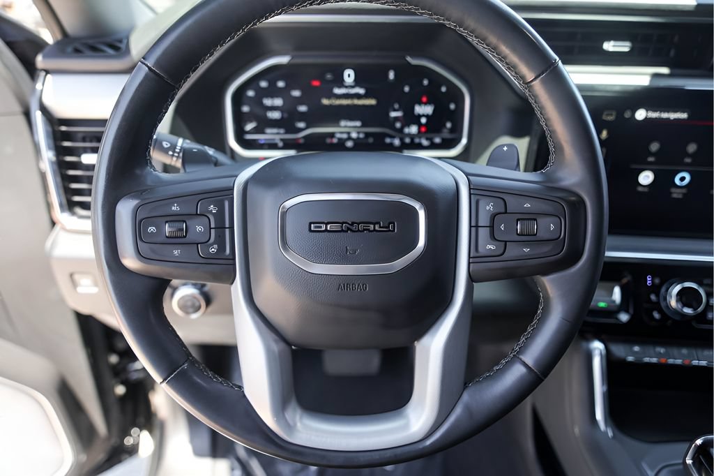 Used 2023 GMC Sierra 1500 Denali w/ Denali Reserve Package AWD/4WD image 15