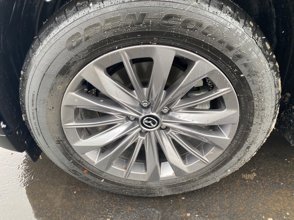 Certified 2025 MAZDA CX-90 3.3 Turbo w/ Select Package image 28