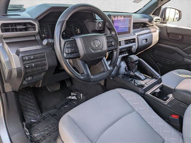 Used 2025 Toyota Tacoma SR5 AWD/4WD image 12