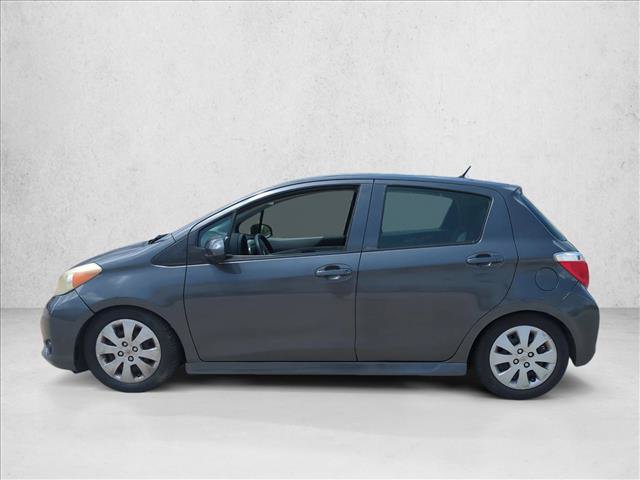 Used 2013 Toyota Yaris L FWD image 6