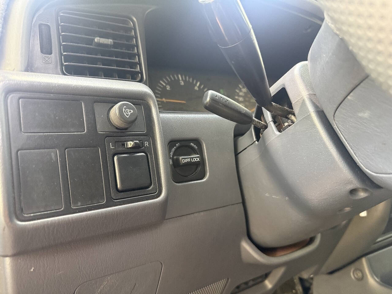 Used 1996 Toyota Land Cruiser AWD/4WD image 41