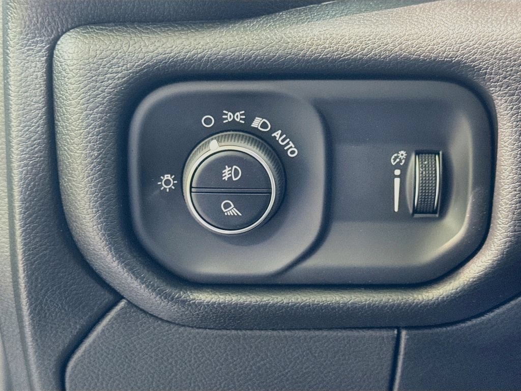 New 2026 RAM 3500 Tradesman AWD/4WD image 10