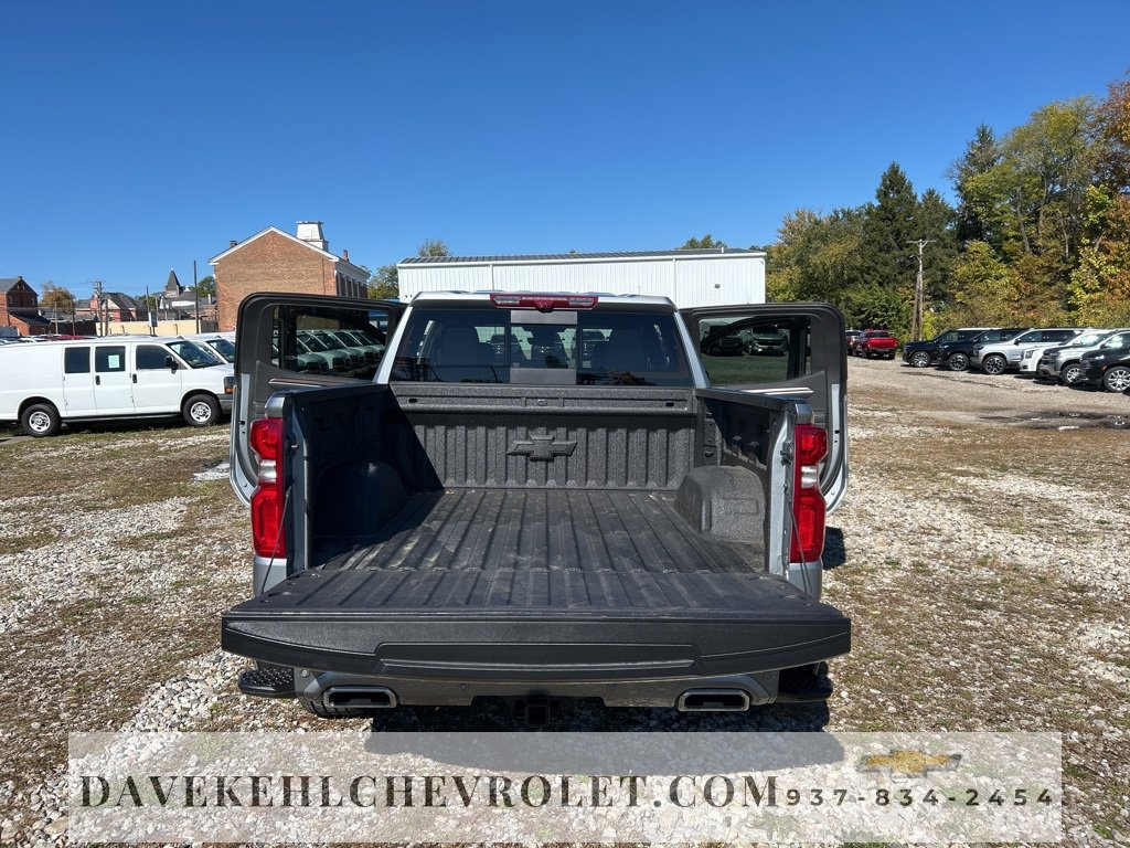 Certified 2025 Chevrolet Silverado 1500 High Country image 33