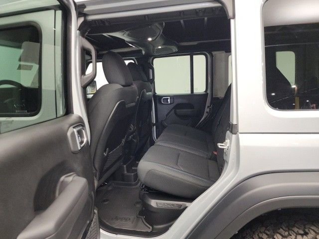 New 2024 Jeep Wrangler Unlimited Rubicon 4xe w/ Convenience Group image 25