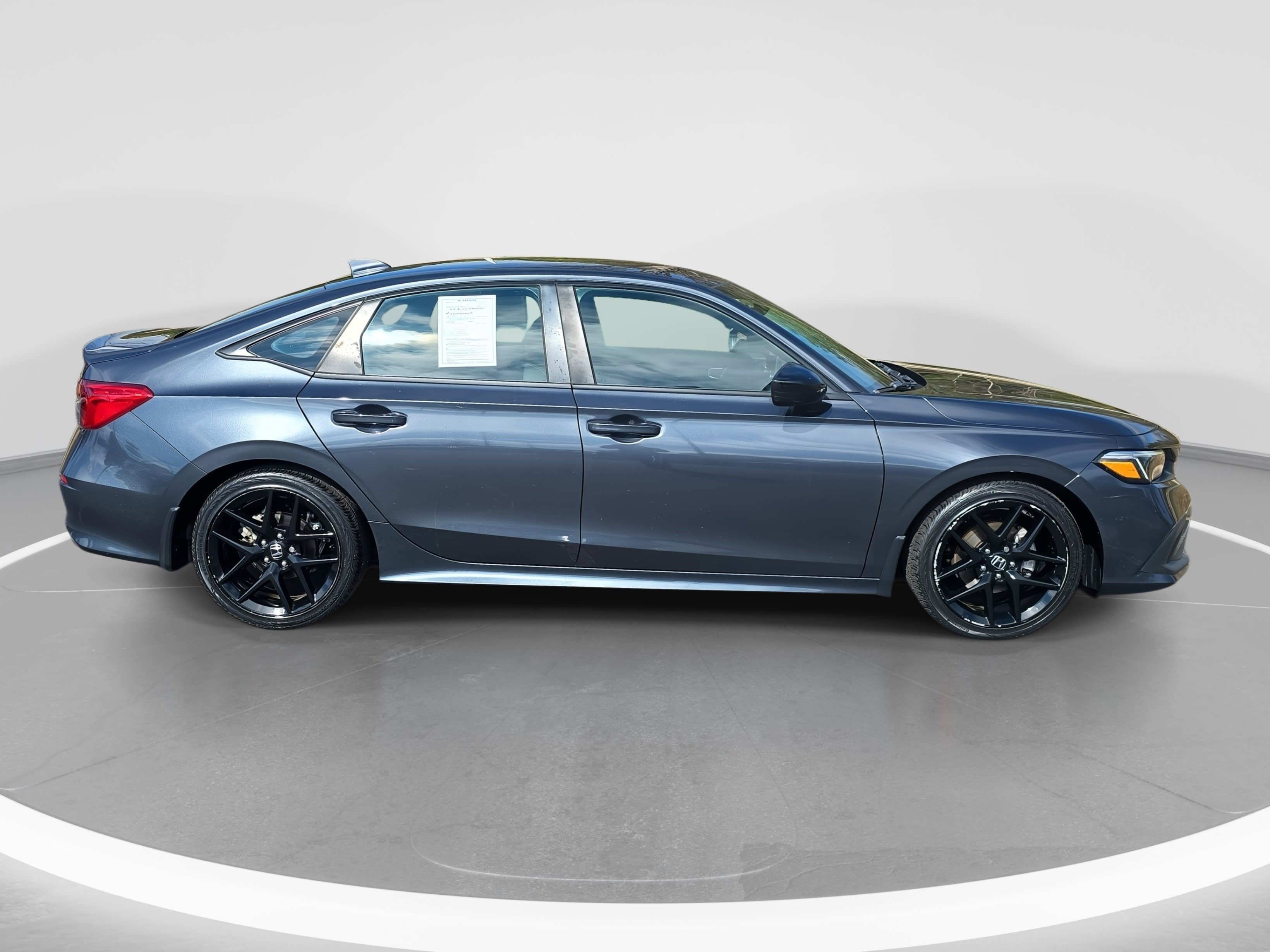 Used 2024 Honda Civic Sport image 4