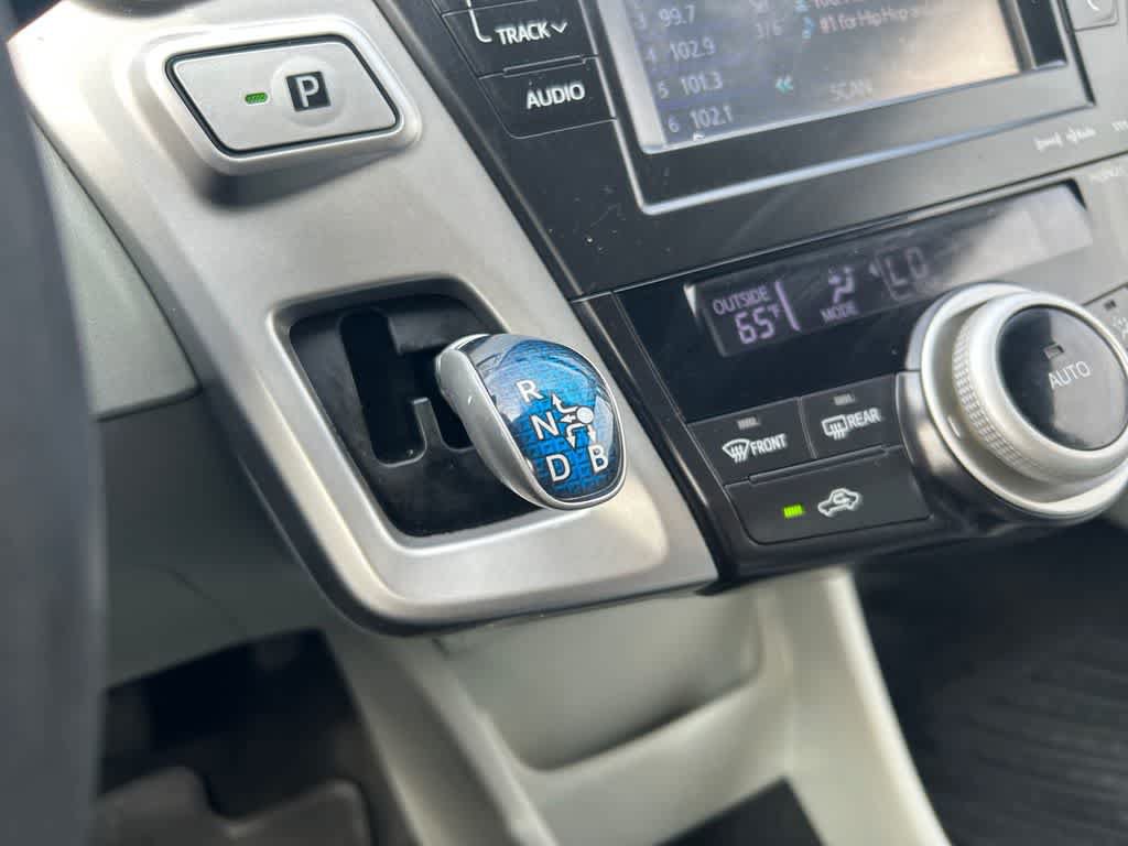 Used 2012 Toyota Prius V Three FWD image 18