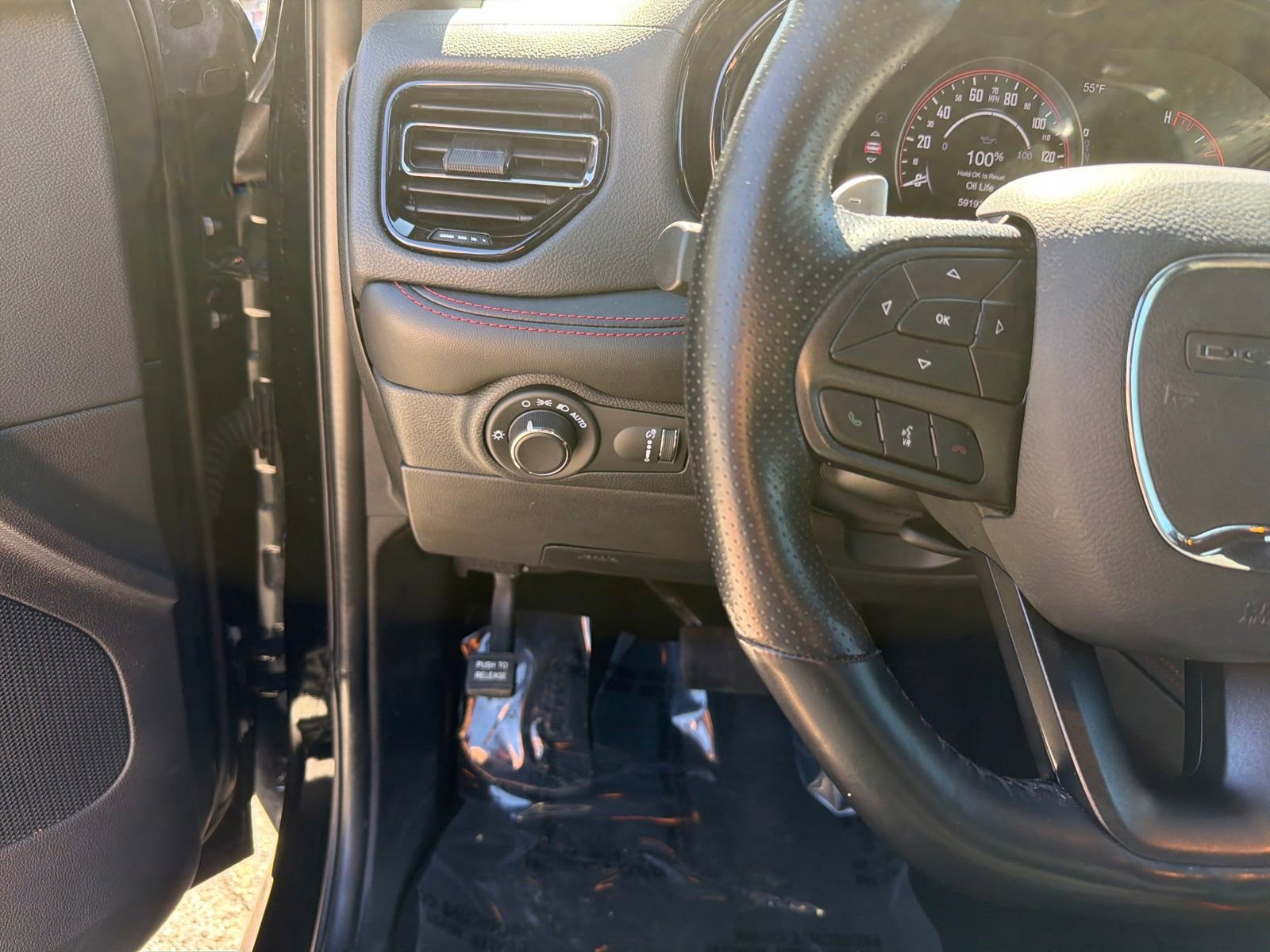 Used 2023 Dodge Durango GT image 15