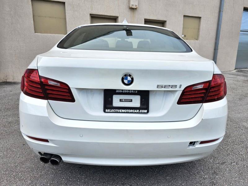 Used 2016 BMW 528i Sedan RWD image 4