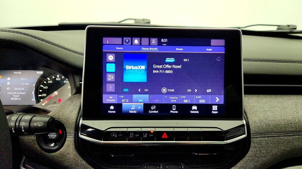 Used 2022 Jeep Compass Latitude FWD image 18