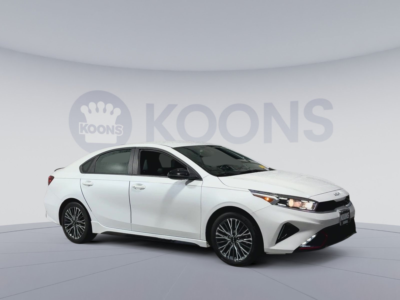 Used 2023 Kia Forte GT-Line FWD image 2