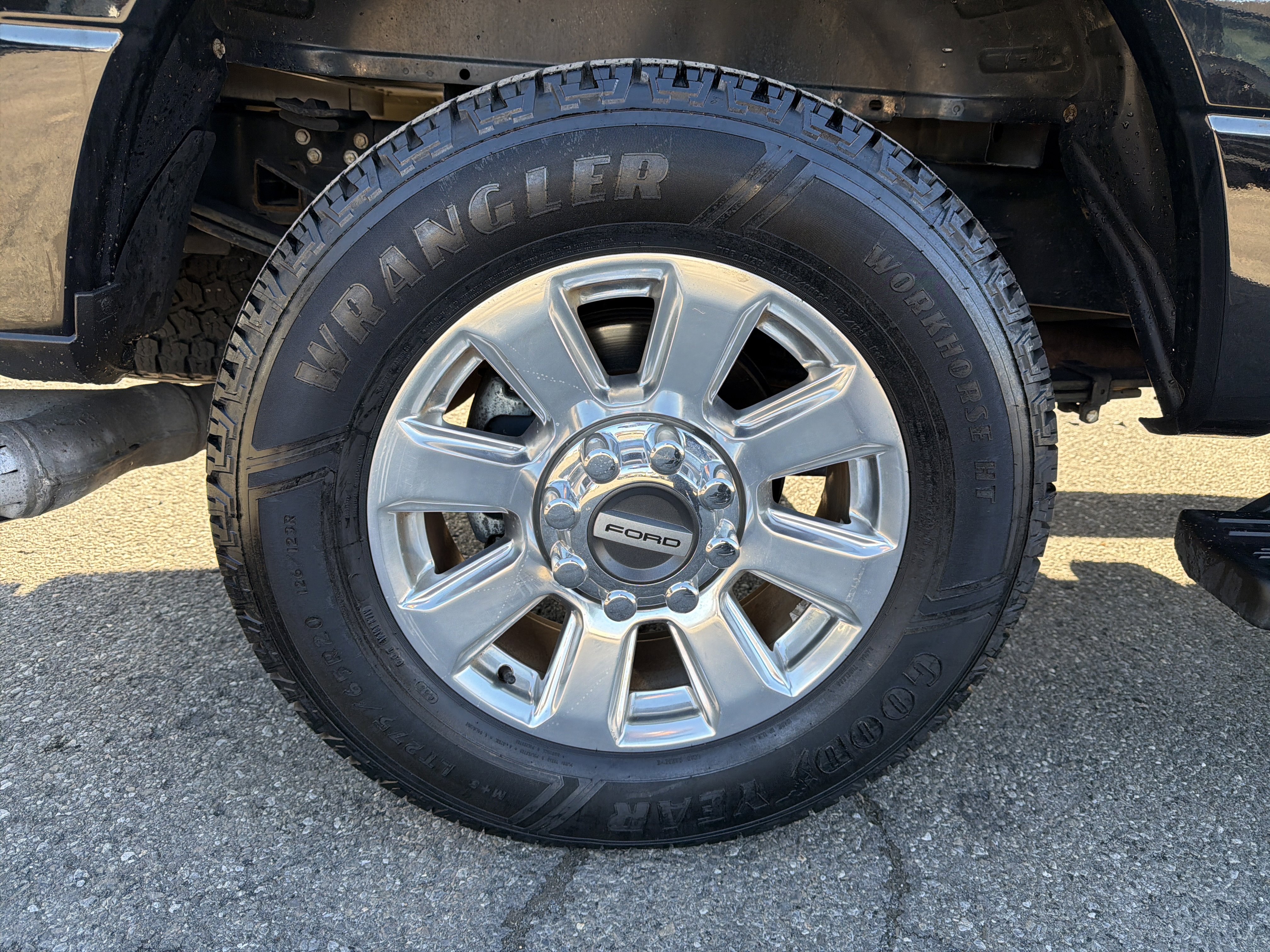 Used 2022 Ford F250 Lariat w/ Lariat Ultimate Package image 35