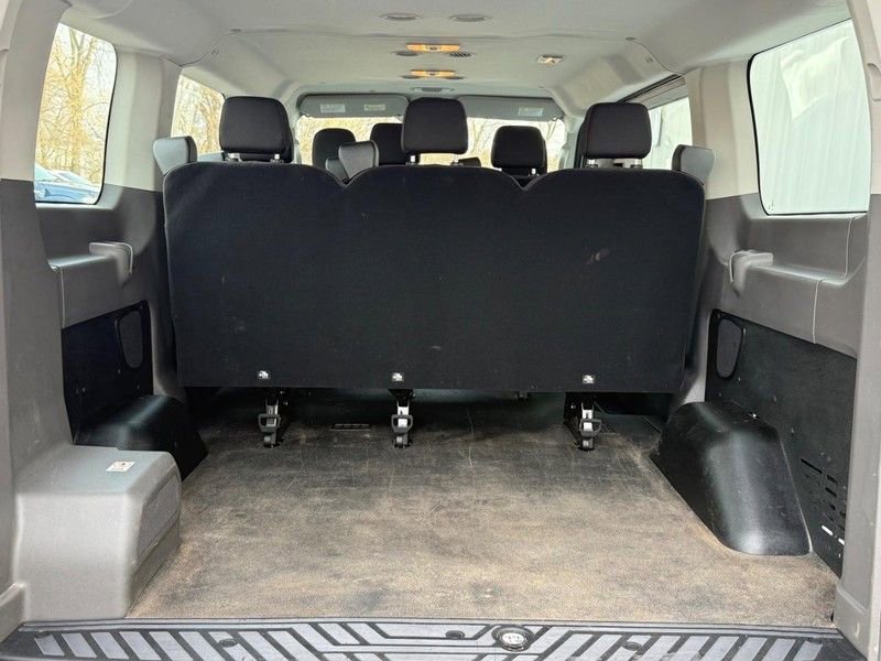 Certified 2020 Ford Transit 150 XL image 5