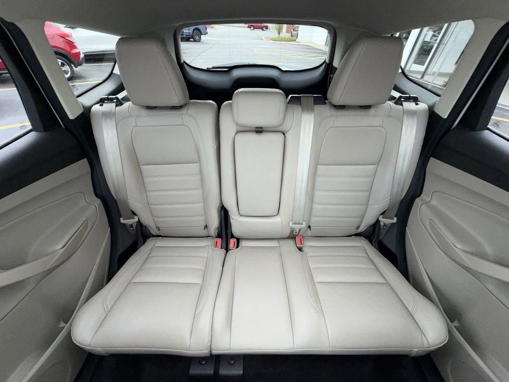 Used 2018 Ford Escape Titanium AWD/4WD image 26