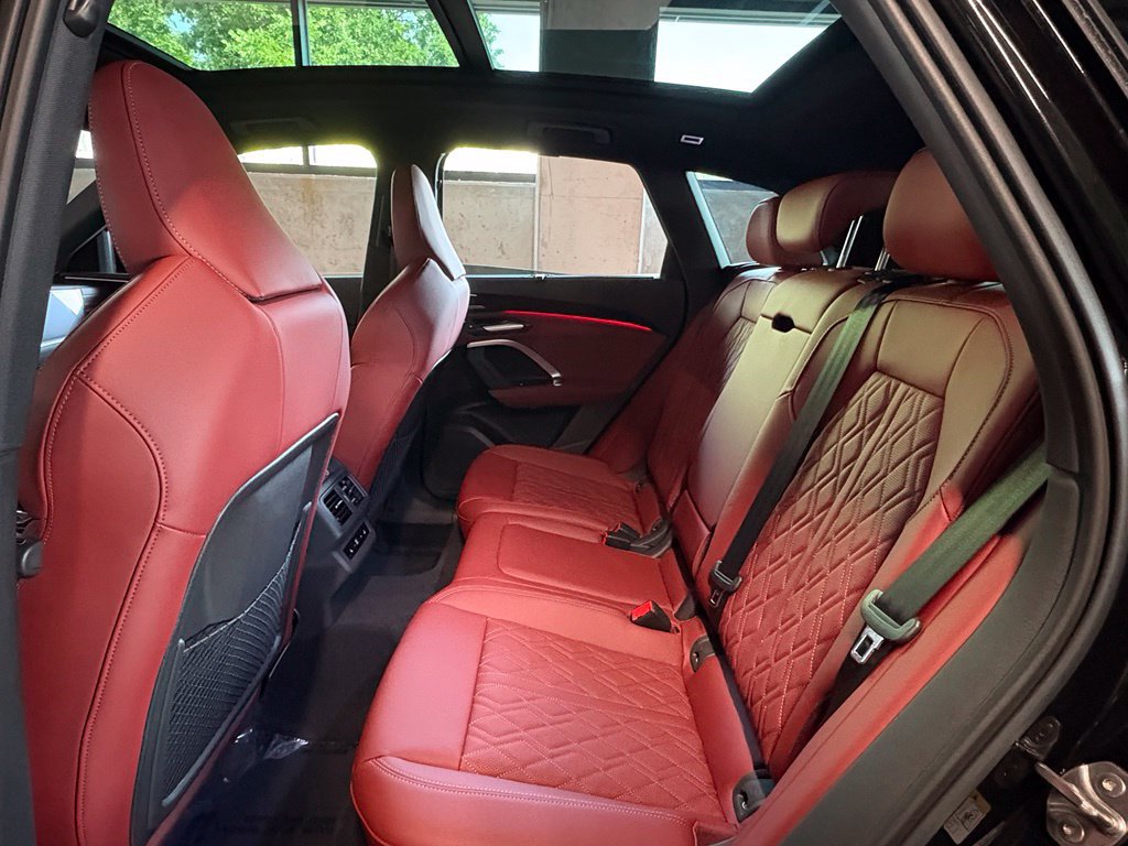New 2026 Audi SQ5 Prestige AWD/4WD image 13