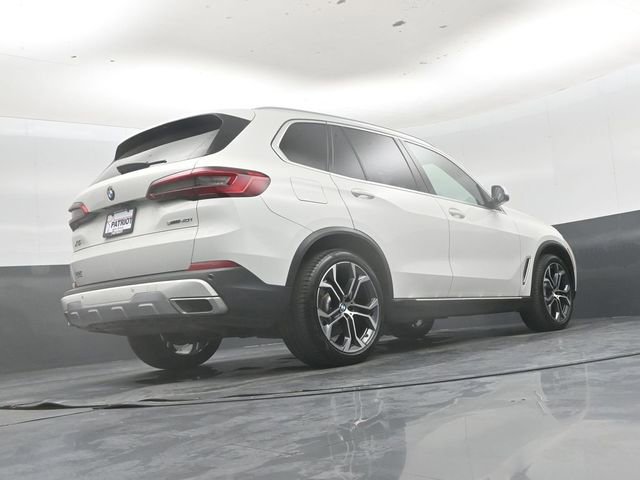 Used 2020 BMW X5 sDrive40i w/ Premium Package RWD image 42