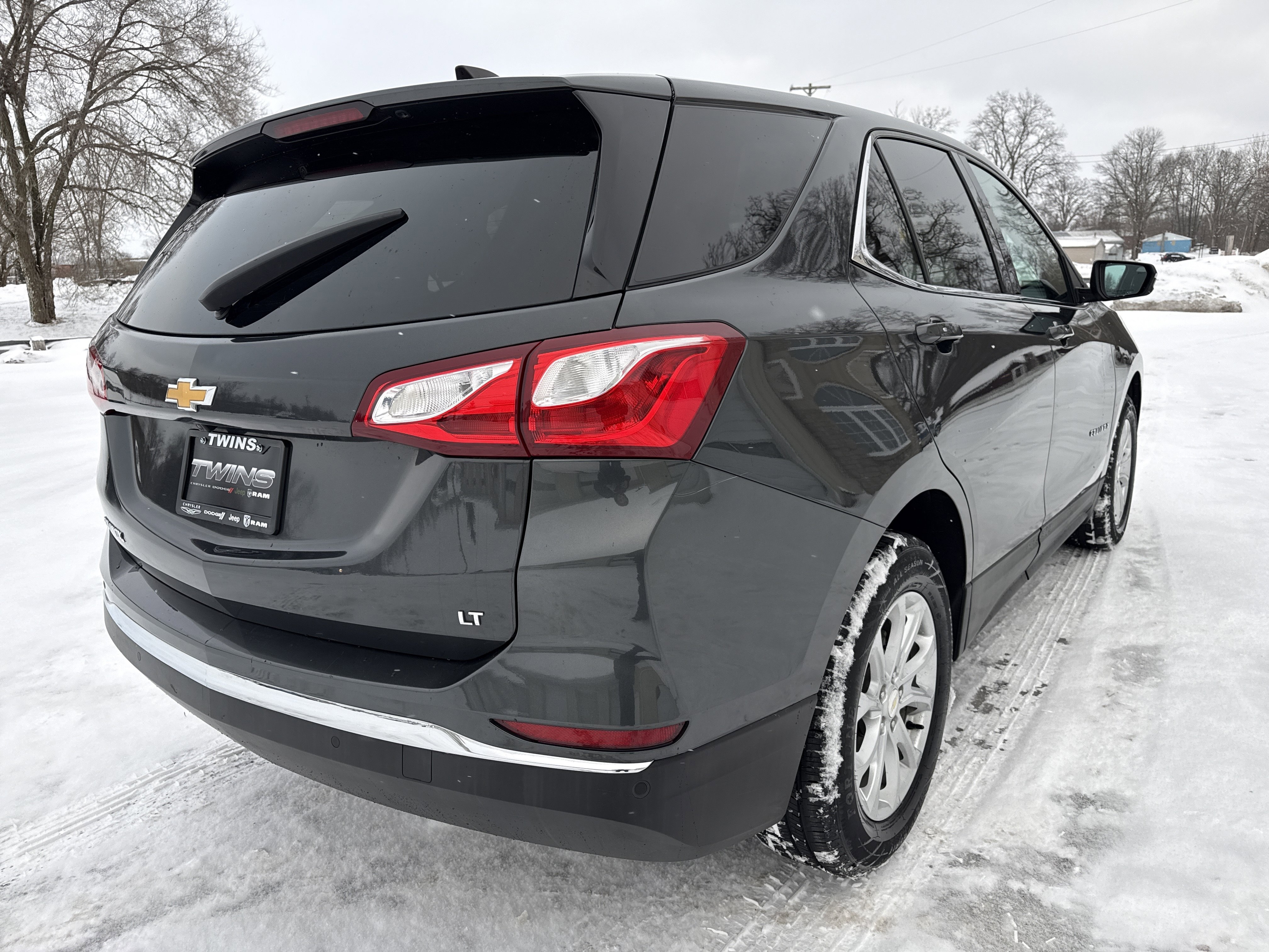 Used 2018 Chevrolet Equinox LT image 4