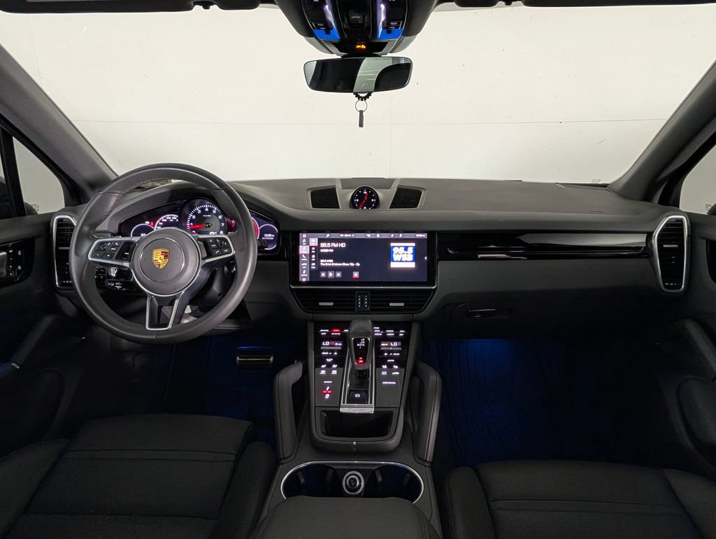Certified 2021 Porsche Cayenne S AWD/4WD image 18