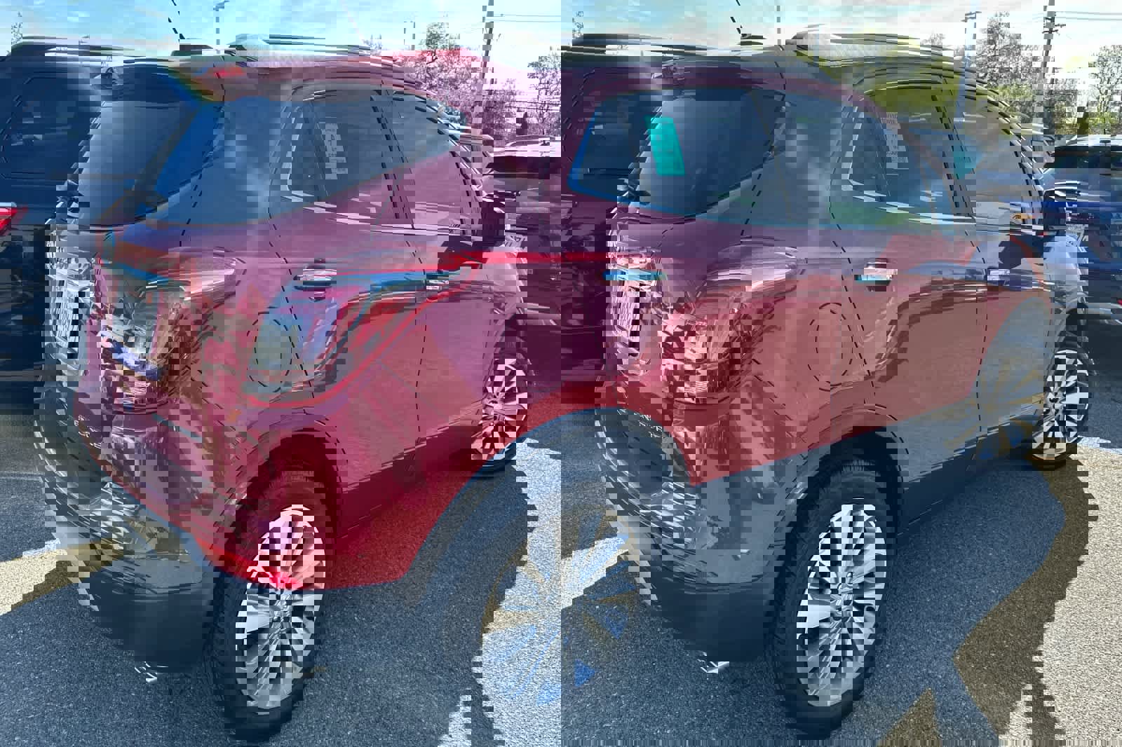 Used 2019 Buick Encore Preferred image 4