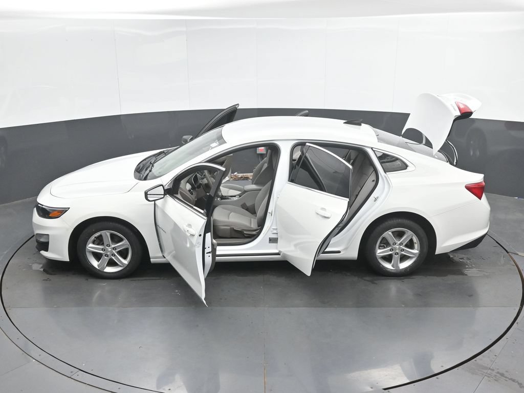 Used 2023 Chevrolet Malibu LS FWD image 48