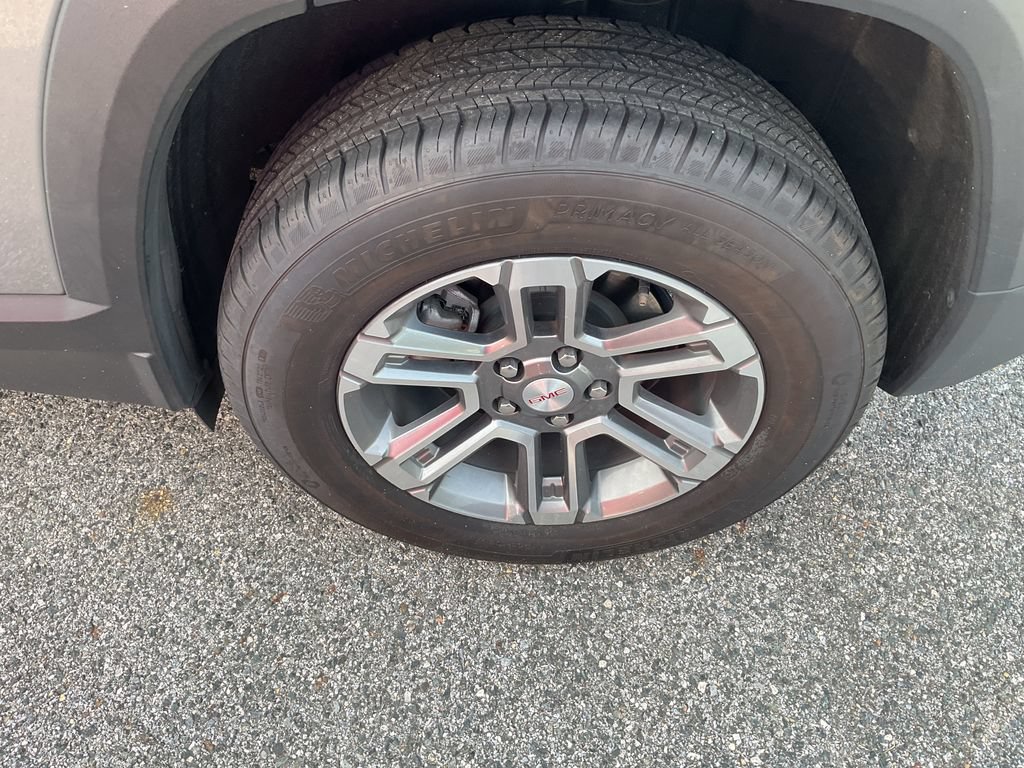 Used 2025 GMC Terrain Elevation FWD image 6
