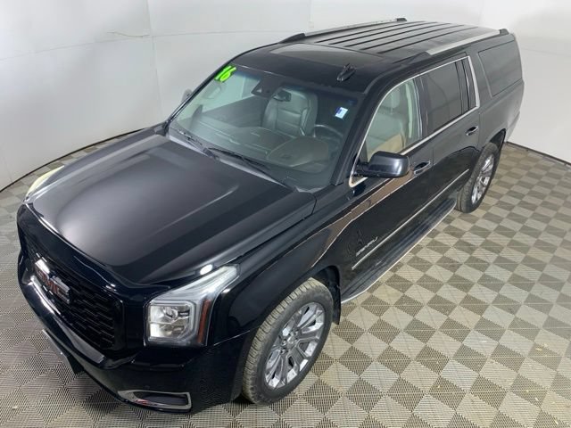 Used 2016 GMC Yukon XL Denali w/ Open Road Package AWD/4WD image 18