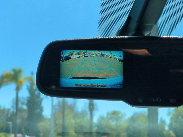 Used 2015 Lexus CT 200h w/ F Sport w/Nuluxe Interior FWD image 22