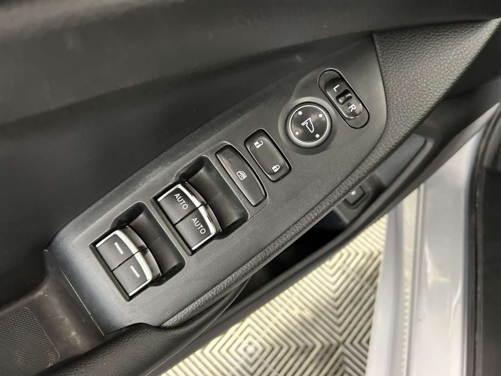 Used 2022 Honda Accord Sport Special Edition image 15