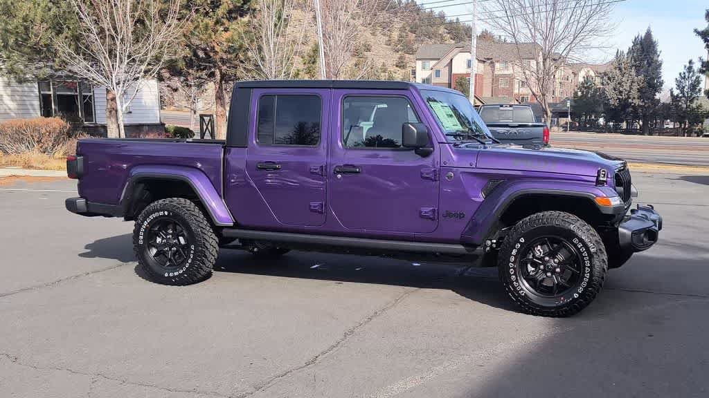 New 2026 Jeep Gladiator Sport AWD/4WD image 2