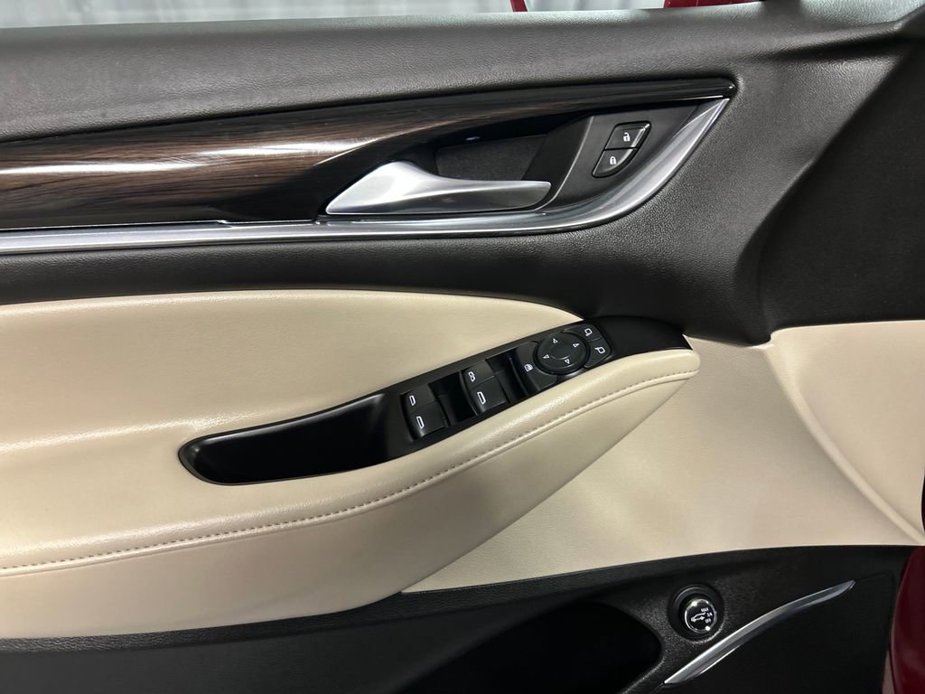 Used 2020 Buick Enclave Essence w/ Trailering Package, 5000 lbs. FWD image 12