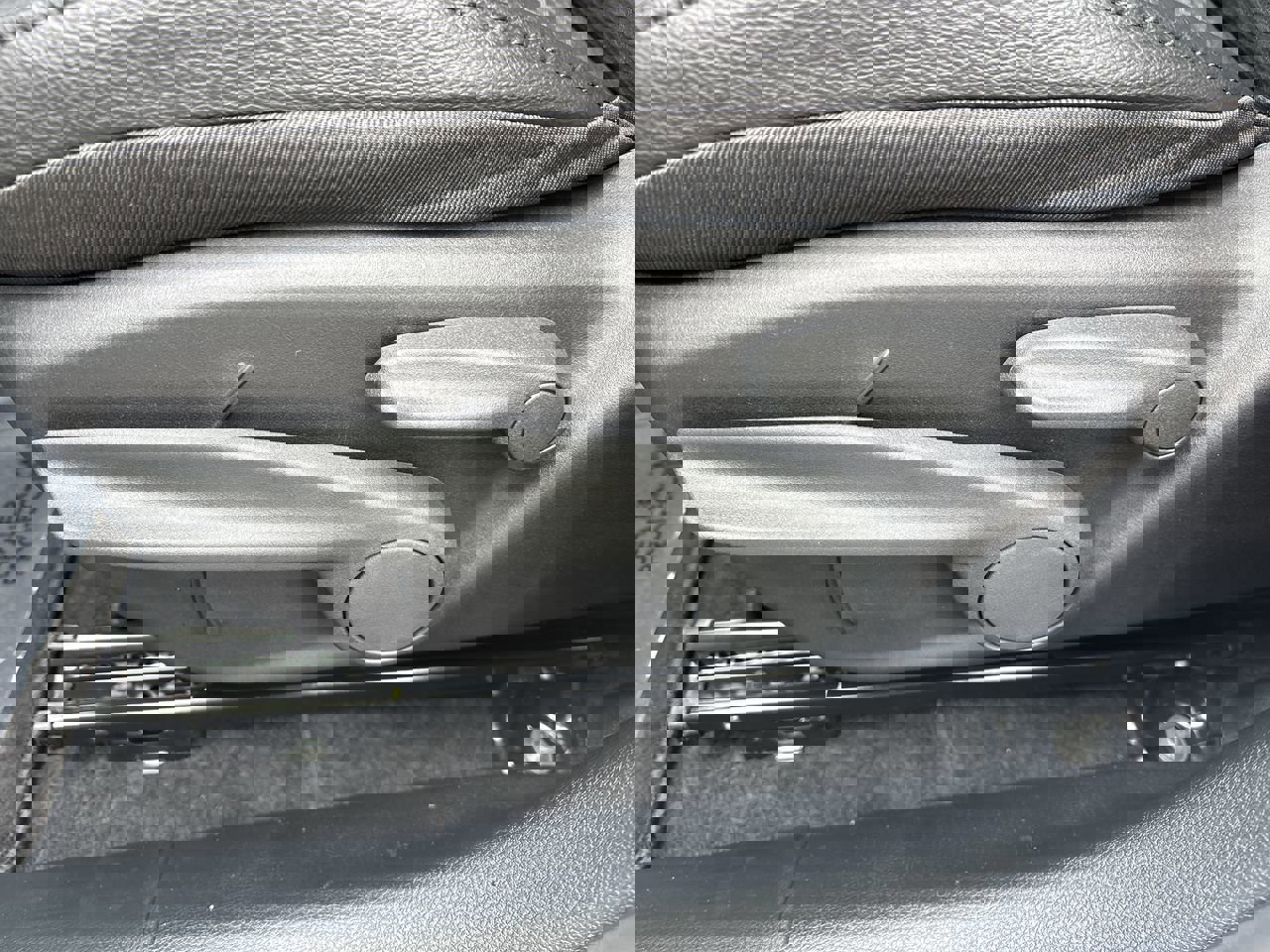 New 2026 Jeep Compass Latitude image 14