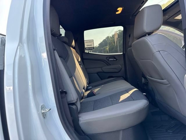 Used 2024 Chevrolet Colorado ZR2 w/ Technology Package AWD/4WD image 26