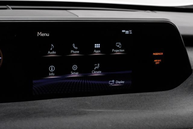 Used 2019 Lexus UX 200 w/ Premium Package FWD image 37