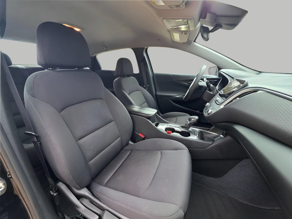 Used 2023 Chevrolet Malibu LT FWD image 11