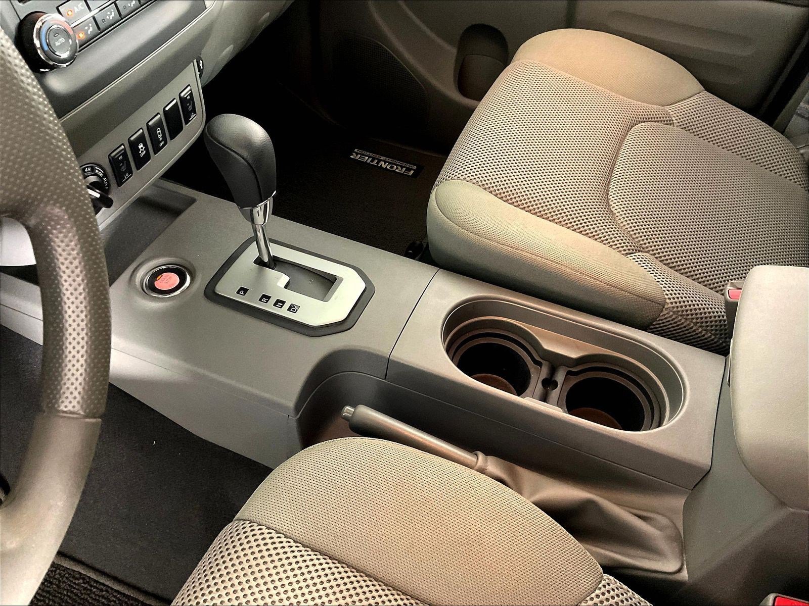 Used 2020 Nissan Frontier SV w/ Midnight Edition Floor Mats AWD/4WD image 19