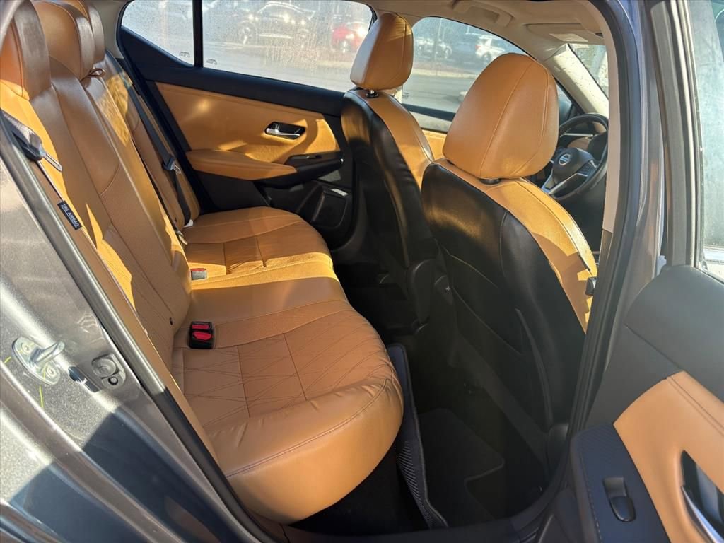 Certified 2021 Nissan Sentra SV w/ SV Premium Package image 21